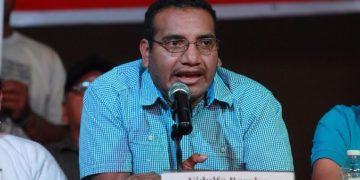 Vidulfo Rosales deja la defensa de los padres de los 43 normalistas de Ayotzinapa, ¿se irá a la Corte?