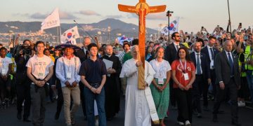 “Ningún algoritmo podrá sustituir jamás un abrazo”, León XIV a jóvenes