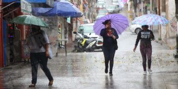 Cielo nublado con tormenta eléctrica en Ciudad de México, septiembre 2025