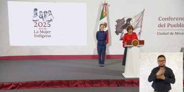 Presentan avances de centro de semiconductores y el vehículo Olinia