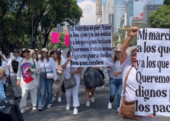 Ciudadanos exigen abasto de medicamentos