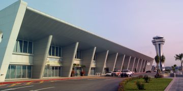 Aeronave sufre percance en el Aeropuerto Internacional de Cuernavaca