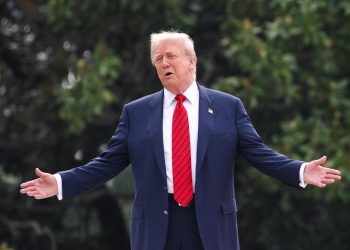 Trump eleva al 50% los aranceles a la India por la compra de petróleo ruso