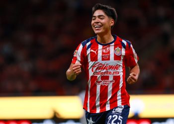 Las Chivas de Guadalajara que dirige el entrenador argentino Gabriel Milito tomaron aire al vencer por 3-1 al Necaxa de su compatriota