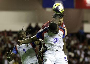 La Costa Rica del “Piojo” Herrera decepciona