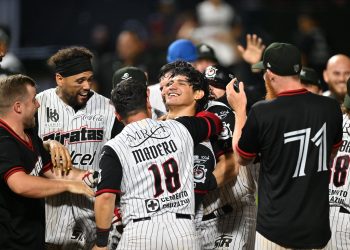 Un batazo de tres carreras de Christian Ibarra en la décima entrada marcó la diferencia y los Piratas de Campeche derrotaron 5-2 a los