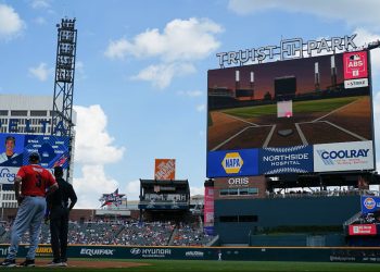 Tras una exhaustiva evaluación, la MLB confirmó que el Sistema de Retos ABS (Automated Balls and Strikes) será parte oficial de la temporada 2026