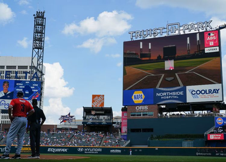 Tras una exhaustiva evaluación, la MLB confirmó que el Sistema de Retos ABS (Automated Balls and Strikes) será parte oficial de la temporada 2026