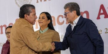 Los Monreal juntos advierten: “nunca nos van a dividir ni las conjeturas falsas”