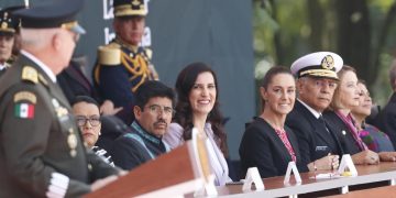 Kenia López Rabadán celebra pluralidad en ceremonia de los Niños Héroes