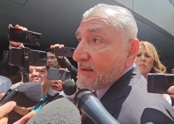 Morena en el Senado da marcha atrás: no habrá parlamento abierto para reforma de amparo