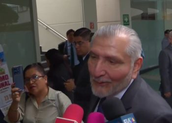 No me distraigo en “mafufadas” responde Adán Augusto ante denuncias de Alito Moreno