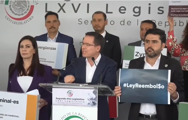 Ricardo Anaya critica a Morena por desabasto de medicinas en México