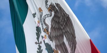 México pierde oportunidades: Expertos advierten falta de estrategia ante crisis logística mundial