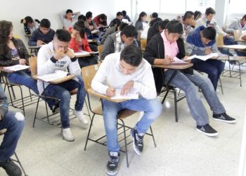 Ceneval invita a la población a acreditar el bachillerato