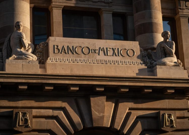 Banxico anuncia recorte de tasa de interés al 7.5% para mantener el control de la inflación en México
