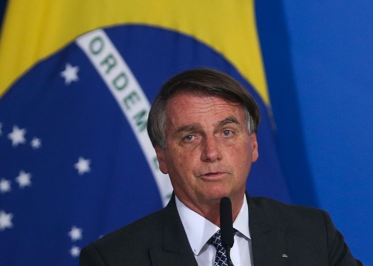 Jair Bolsonaro recibe el alta tras diagnóstico de cáncer de piel y cumple prisión domiciliaria en Brasilia