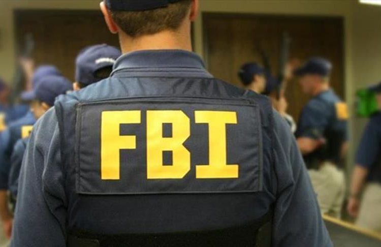 El FBI publica fotos del sospechoso del asesinato de Charlie Kirk en la Universidad Utah Valley