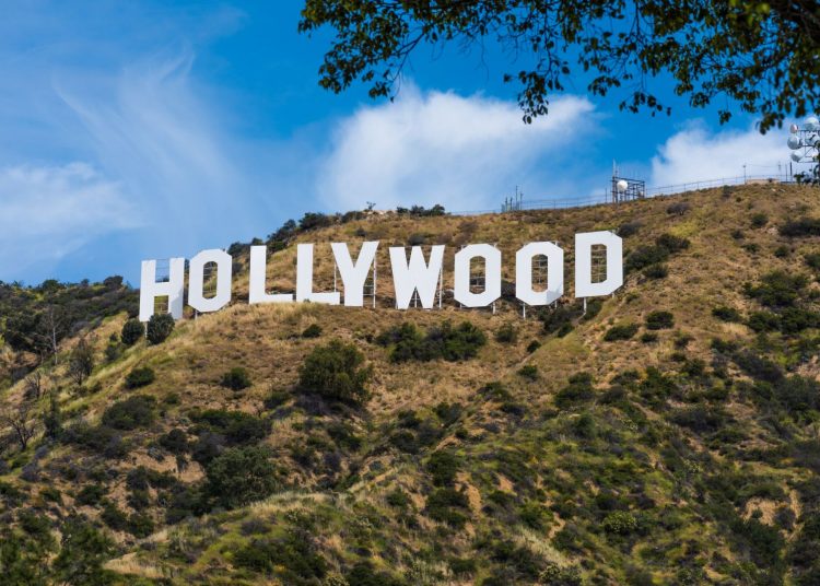 Donald Trump anuncia arancel del 100 % a películas extranjeras para proteger la industria del cine en EE.UU.