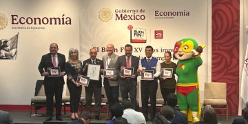 Walmart recibe el Certificado Hecho en México 