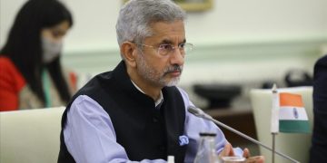 Narendra Modi durante reunión en la cumbre de la OCS en China