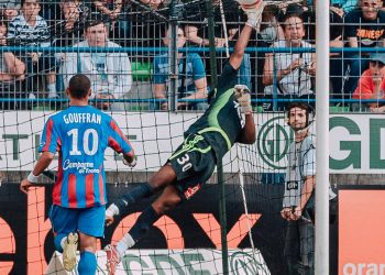 Se retira el emblemático Mandanda