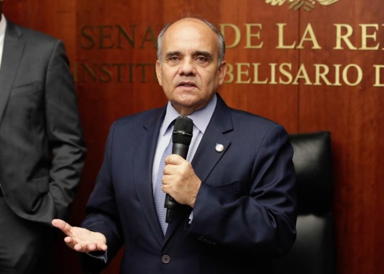 El senador Manuel Añorve alerta sobre la situación crítica del sector salud en hospitales del país
