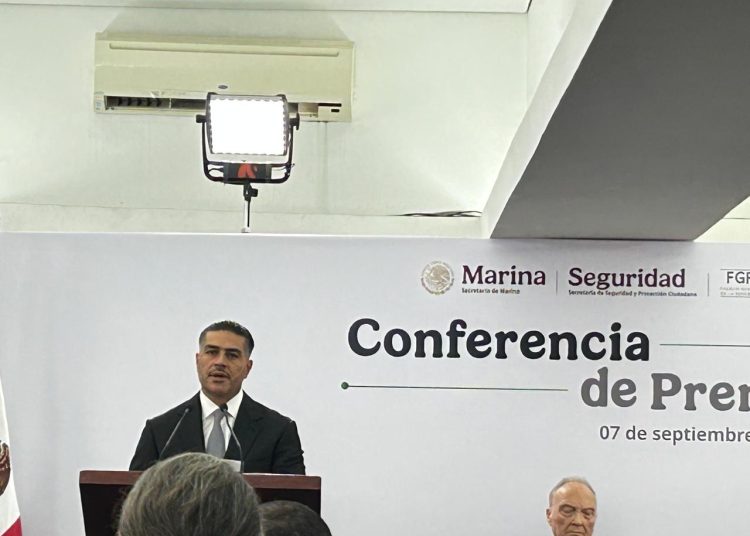 Autoridades federales informaron sobre la detención de 14 personas vinculadas al robo de combustible en México
