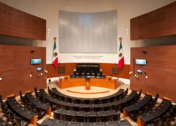 Recibe el Senado dos iniciativas de Sheinbaum en materia de amparo y propiedad industrial
