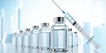 Gráfico de cobertura de vacunas combinadas y su impacto en la salud mundial.