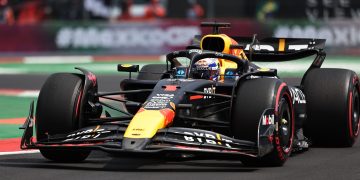 El cuádruple campeón mundial neerlandés Max Verstappen (Red Bull) marcó el mejor tiempo este viernes en el segundo entrenamiento