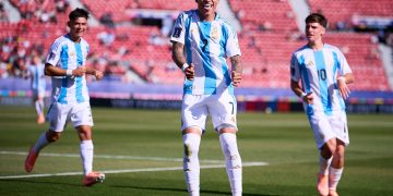 Argentina goleó por 4-0 este miércoles a una Nigeria inconsistente y sin poder