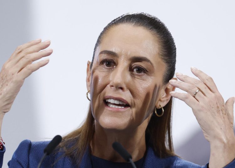 Sheinbaum defiende democracia de su gobierno y exige pruebas contra Adán Augusto | FOTO EFE