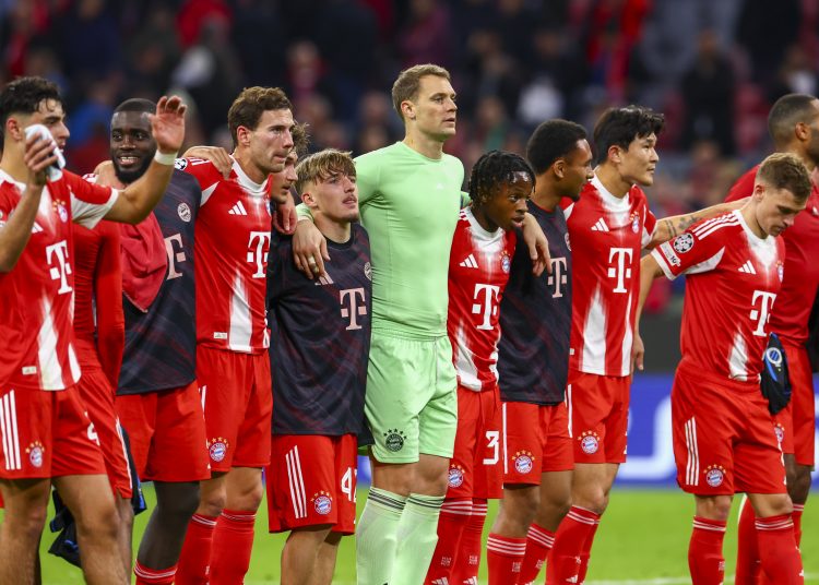 Team Munich celebrates after winning the UEFA Champions League league phase match between FC Bayern