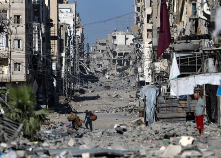 El alto el fuego en Gaza se implementará 24 horas después de que Israel firme el acuerdo. EFE/EPA/MOHAMMED SABER