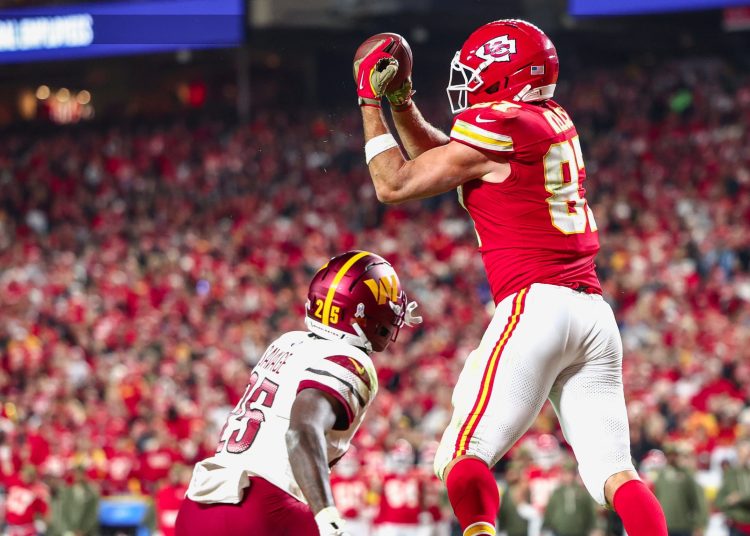 los Kansas City Chiefs 28-7 sobre los Washington Commanders en partido que cerró la semana ocho de la temporada de la NFL.