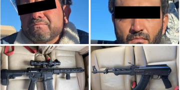 “Armas largas y cortas decomisadas por autoridades mexicanas en Tijuana durante operativo interinstitucional.”
