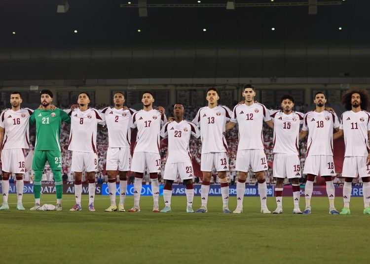La selección de Qatar venció 2-1 a Emiratos Árabes Unidos, asegurando así su clasificación directa al Mundial 2026, torneo en el que participará por segunda ocasión en su historia.