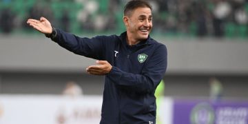 Uruguay venció este lunes a Uzbekistán por 1-2 en un encuentro amistoso de preparación para el Mundial del próximo año, que marcó
