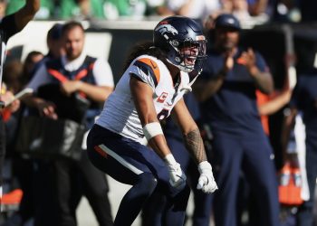 Los Denver Broncos sorprendieron este domingo al quitarle el invicto