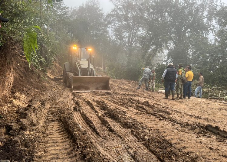"Se vive una situación muy complicada en Hidalgo; 234 caminos están afectados": Menchaca