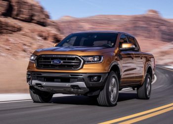 GM y Ford respaldan a Trump por nuevos aranceles a camionetas fabricadas en México y Canadá