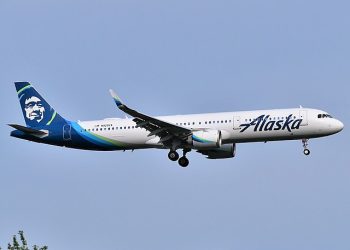 Alaska Airlines paraliza operaciones a nivel nacional