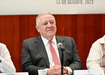 “Se han invertido 16 mmdp en nueva infraestructura tecnológica en aduanas”: Marín Mollinedo