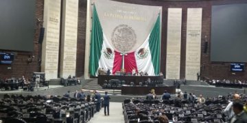 Diputados se incrementan salario y aguinaldo en 9.53%