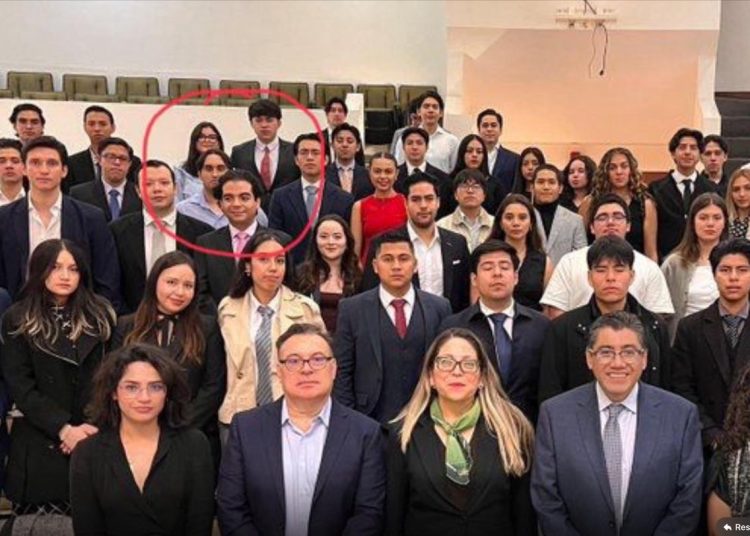 Jesús Ernesto López Gutiérrez participa en el Parlamento Juvenil del Senado