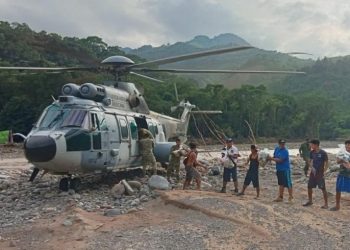 Con 20 aeronaves reparten vivieres a población de zonas incomunicadas en el norte de Veracruz