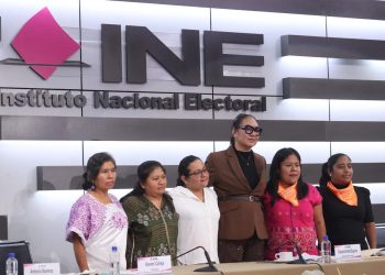 🗳️ Mujeres indígenas entregan propuestas al INE rumbo a la Reforma Electoral
