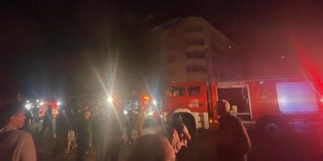 “Bomberos del Heroico Cuerpo de Bomberos de la Ciudad de México controlan el incendio en el restaurante La Soldadera, en la Alcaldía Cuauhtémoc.”