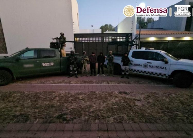 Detienen a “El Charro” en Aguascalientes, presunto líder del CJNG en el estado.